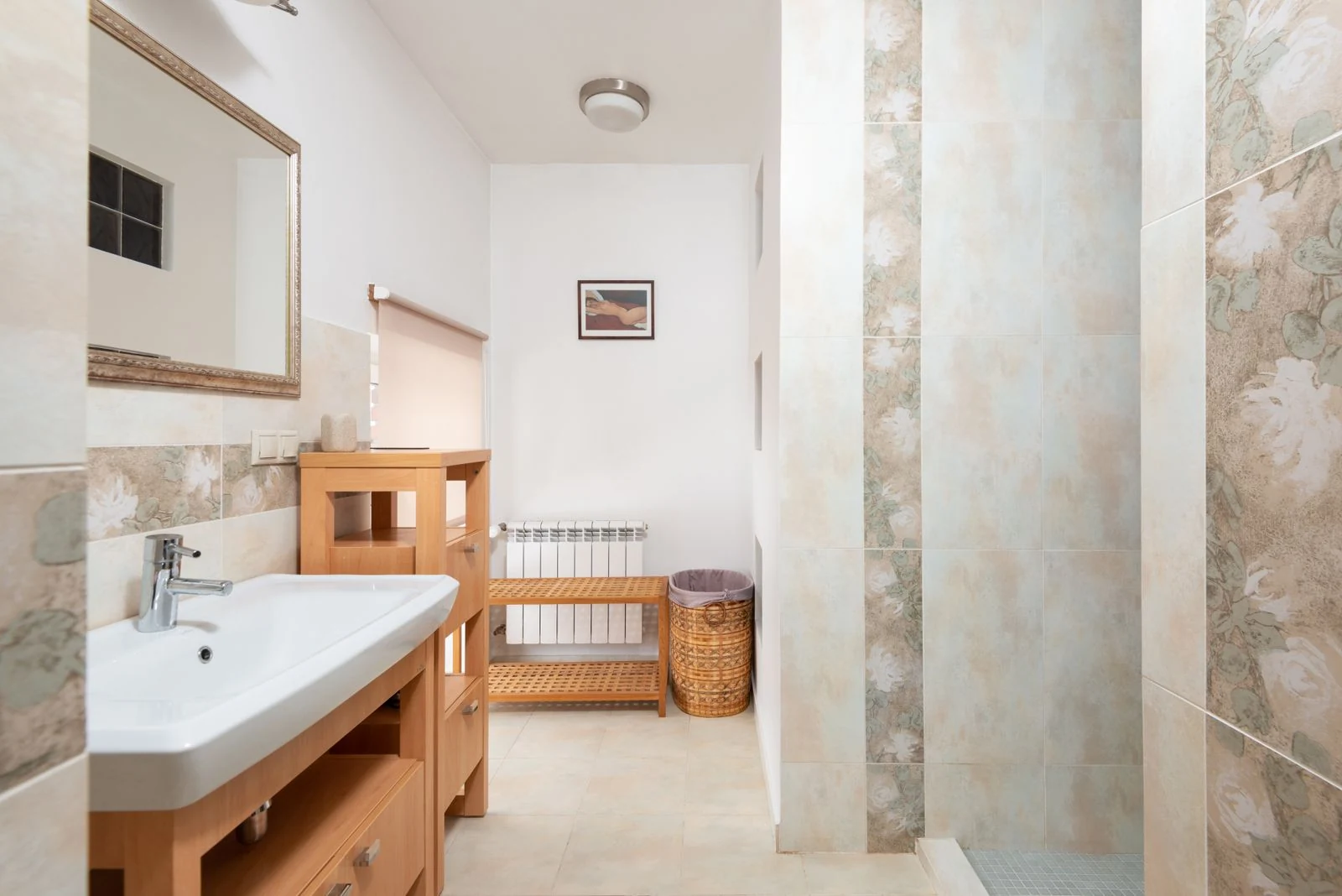 Bathroom vanity and countertop